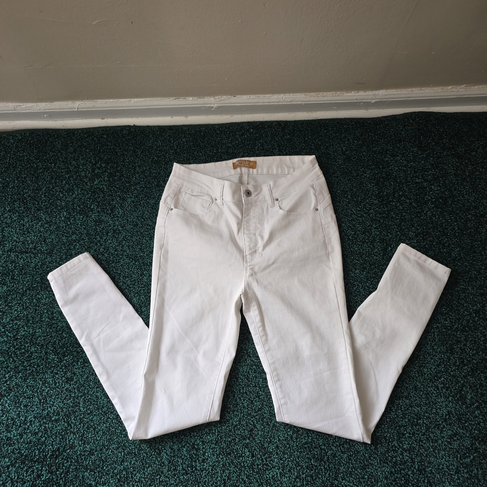 Wax Jean Women's Crisp White Skinny Jeans